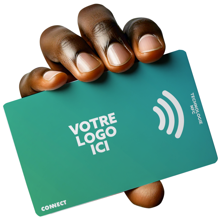 Carte NFC dans une main